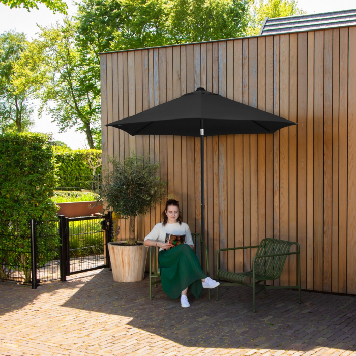 Parasol Torbole - Ø200cm – Premium parasol – Anthracite/black | Incl. concrete base 20 kg.