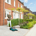 Push sweeper - 65cm sweeping width - 18 litre container | 2600m2 per hour